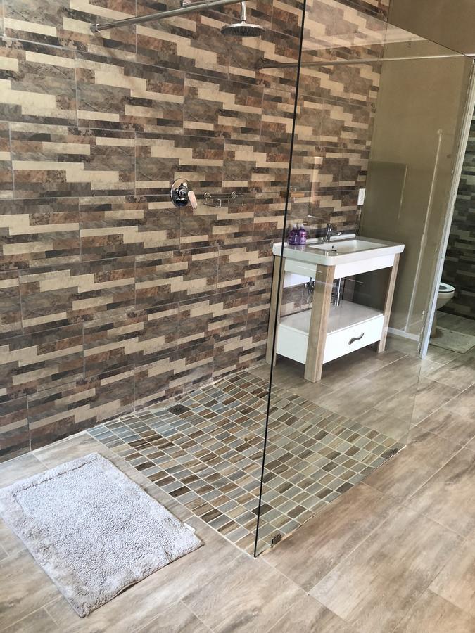 Khuvena Guesthouse Randburg Ngoại thất bức ảnh